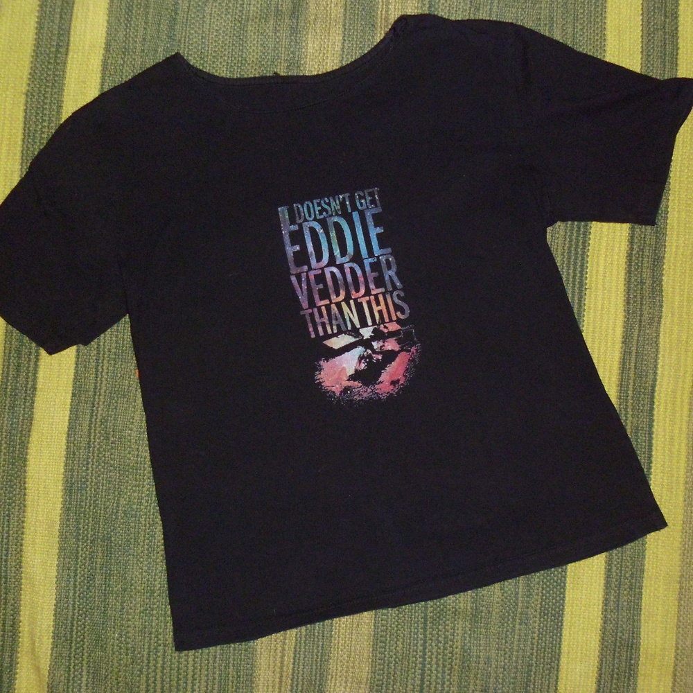 It Doesn't Get Eddie Vedder Than This black tee M